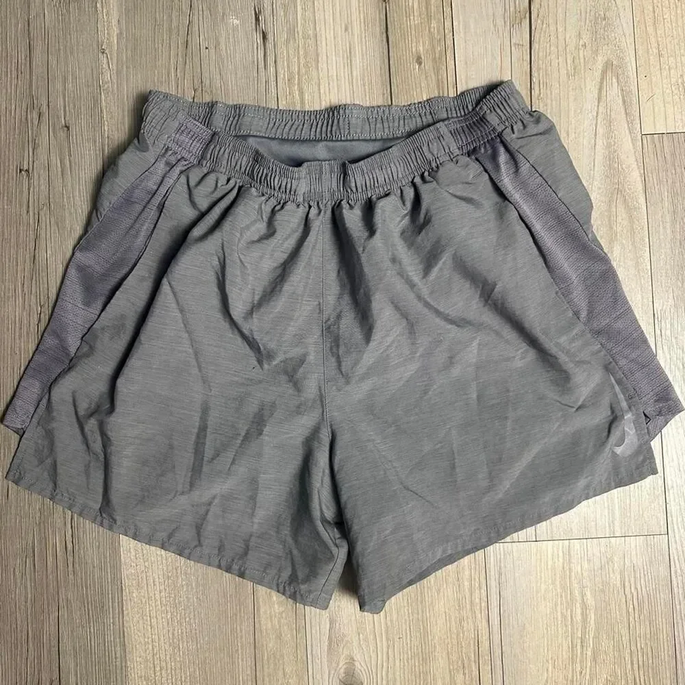 Nike Women's Grey and Purple Shorts